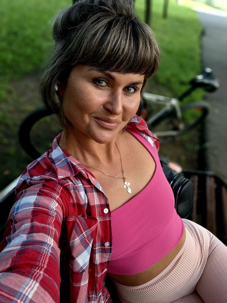  ,   Irina, 34 ,   ,   , c , 