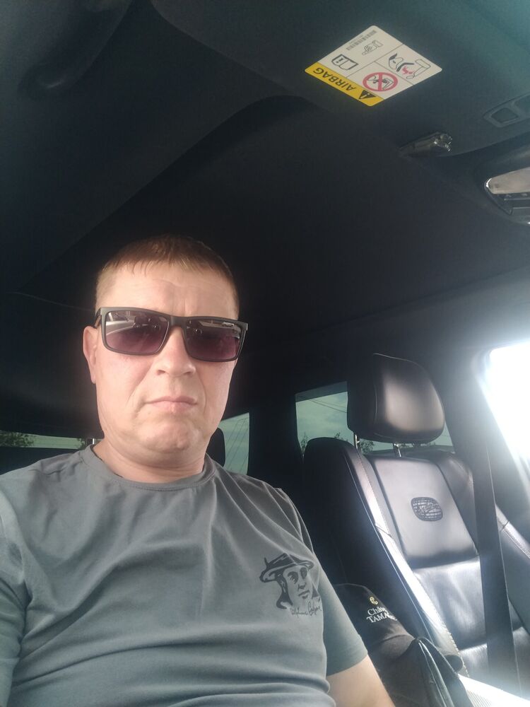  38028994  , 40 ,    