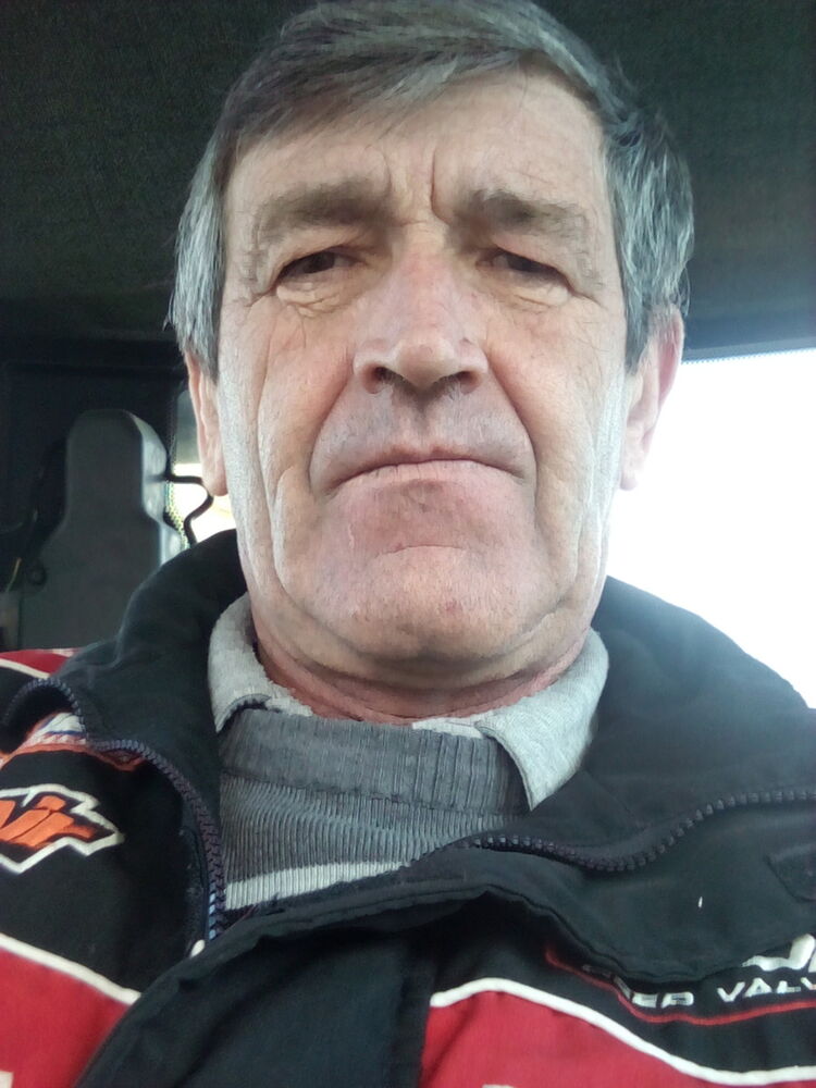  19027654  Ivan, 58 ,    