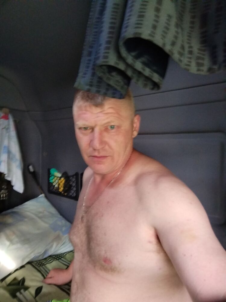  47416114  , 49 ,     
