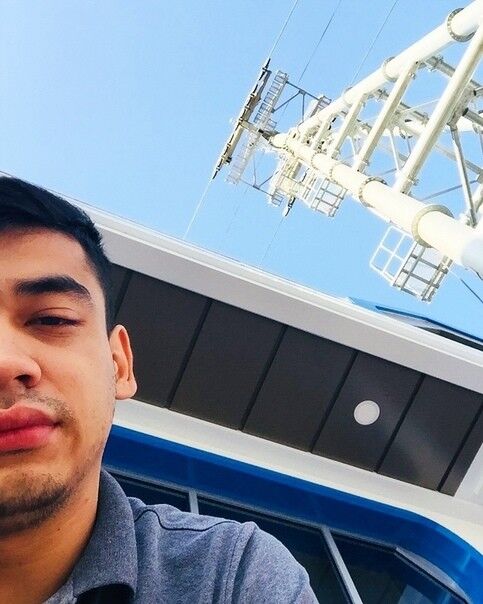  ,   Bakhrom, 31 ,   ,   , c 