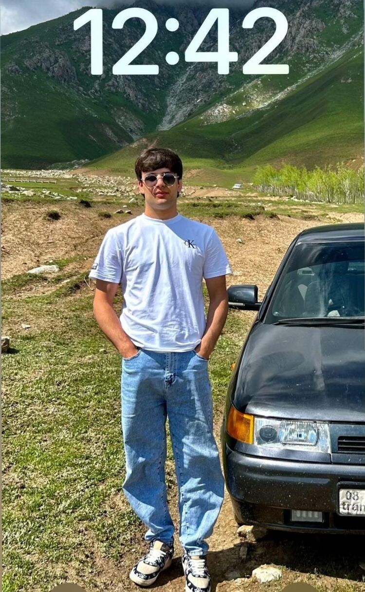  ,   Shram, 22 ,   c 