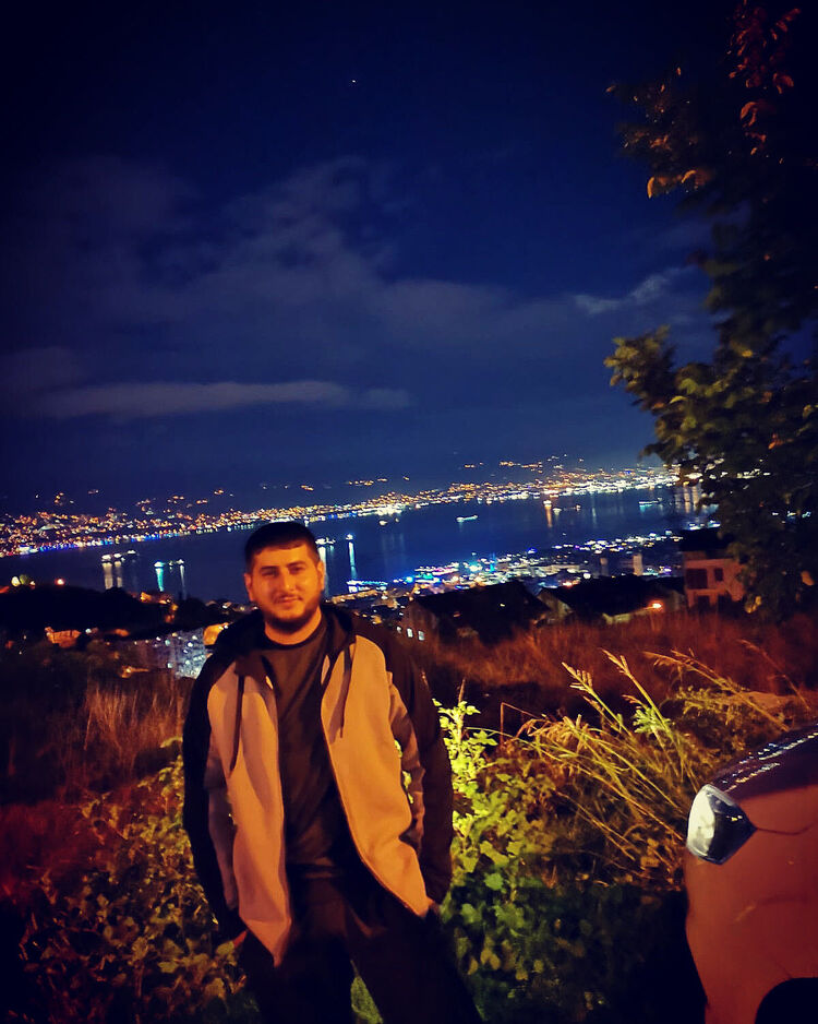  Esenyurt,   Orkhan, 29 ,   ,   , 