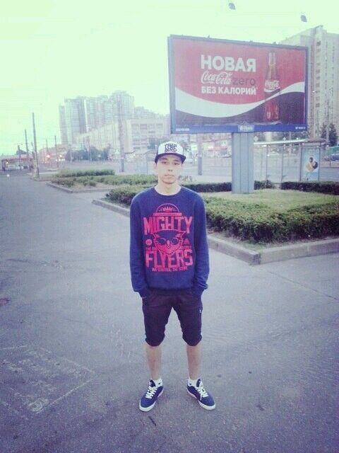  -,   Anvar, 32 ,   ,   , c 