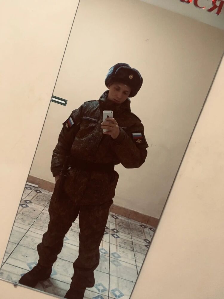  44943154  , 23 ,    