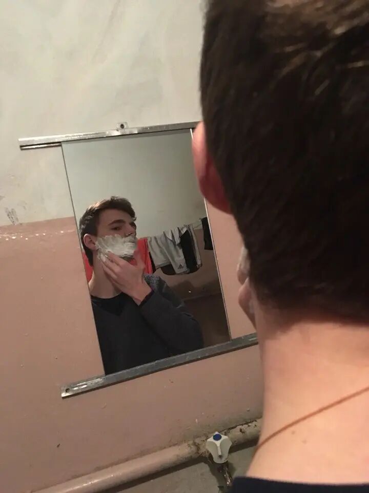  27700884  , 23 ,    