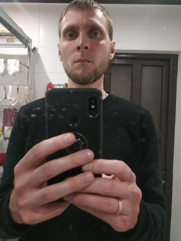  34043484  , 32 ,    