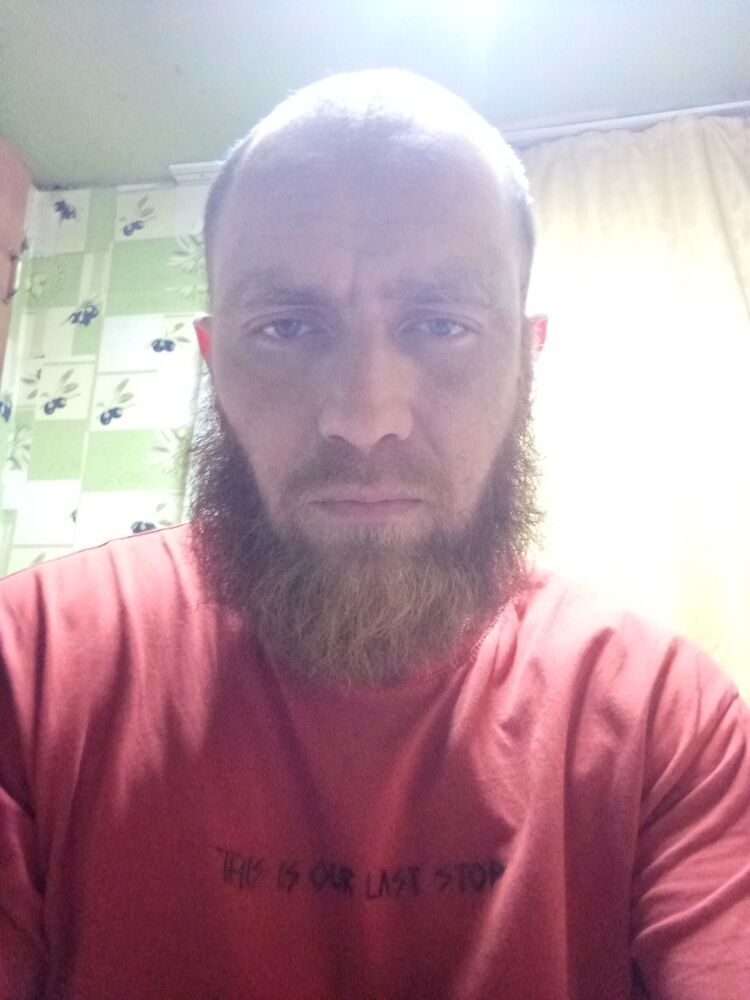  33800834  , 37 ,    