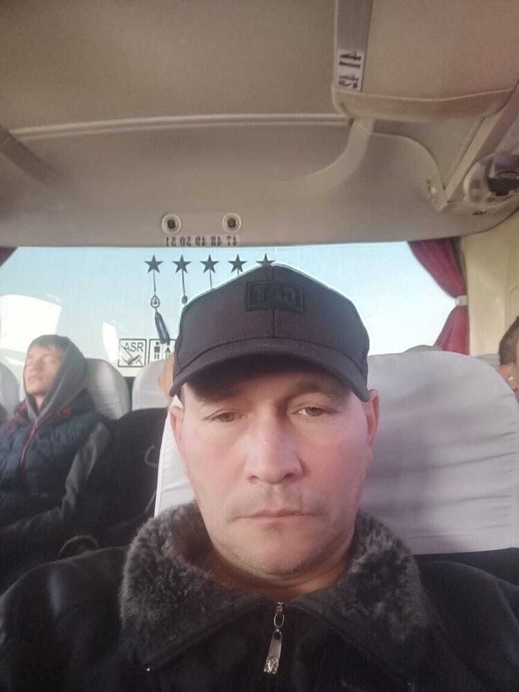  ,   , 52 ,   ,   