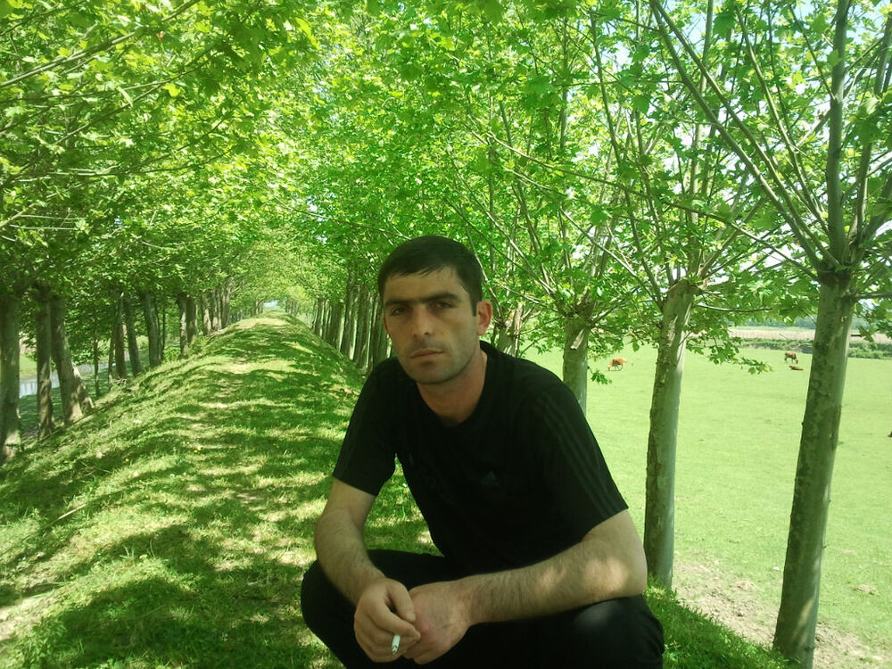  4992694  Ramaz, 42 ,    