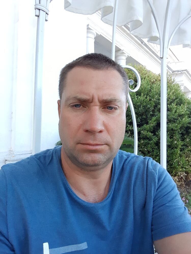  46772214  C, 44 ,    