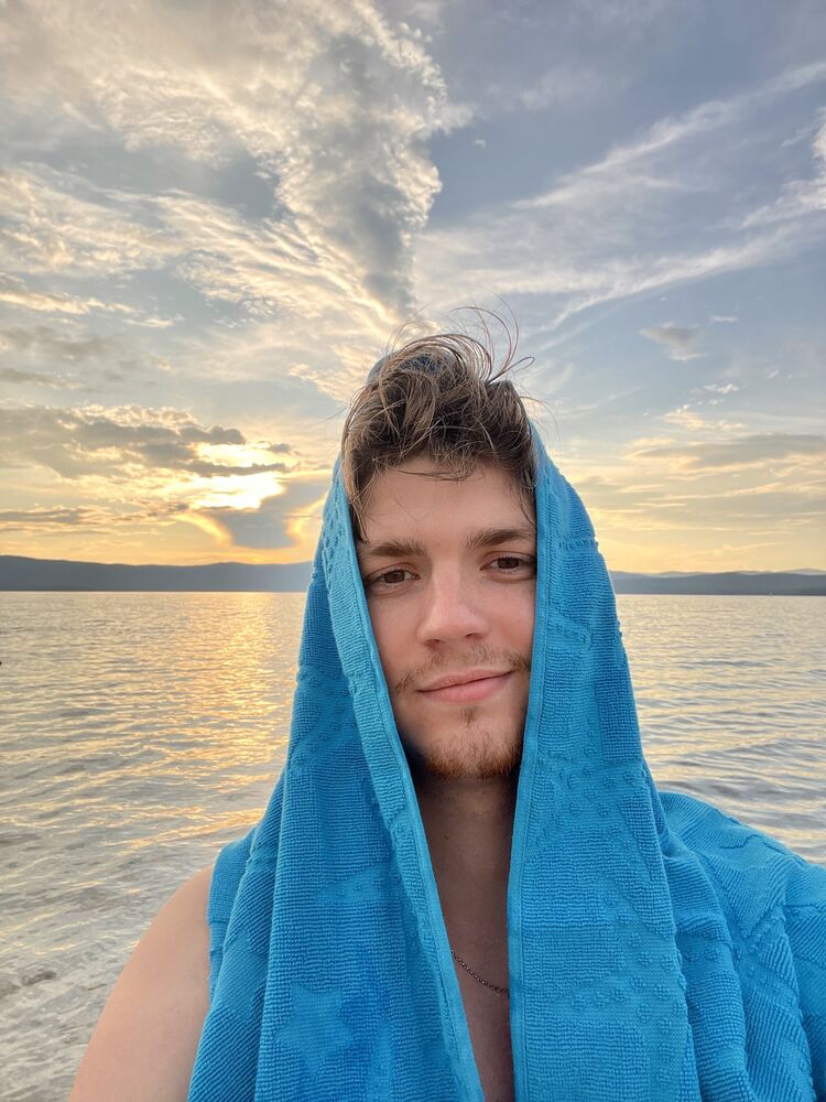 ���������� ������, ���� ����� George, 24 ����, ������������ ��� ������, ����� � ���������, c�������� ���������