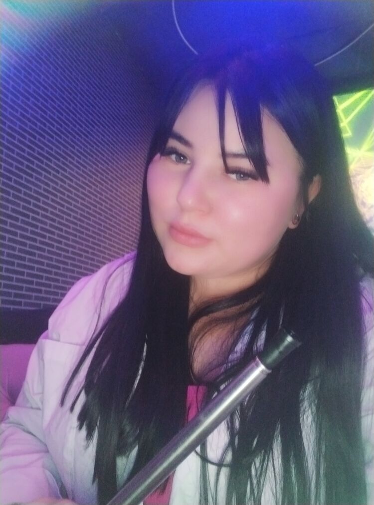  47667034  , 19 ,    
