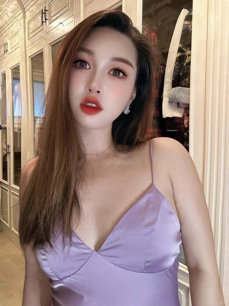  54062864  Jenny, 40 ,    Midland City