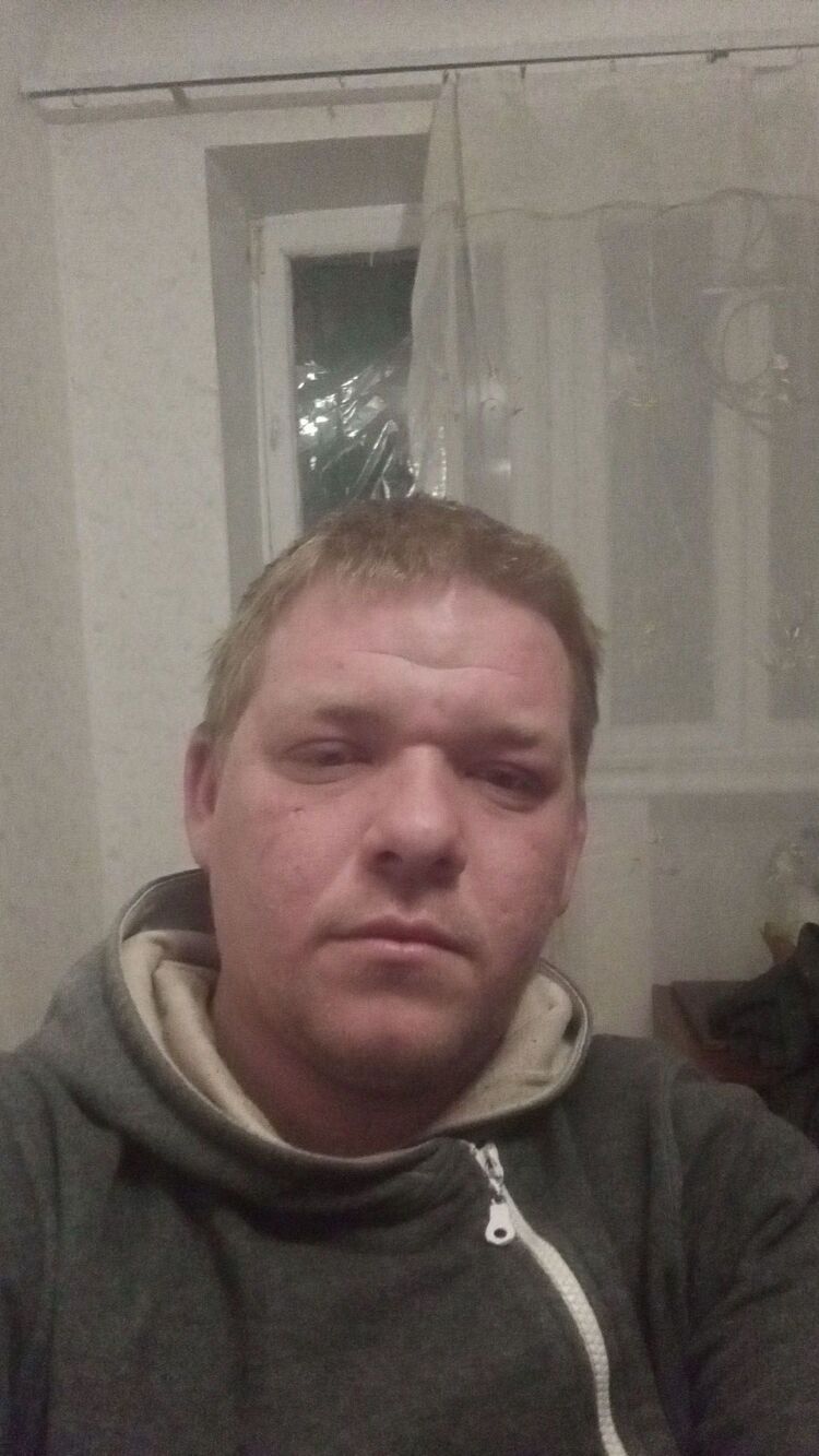  41786384  , 33 ,    