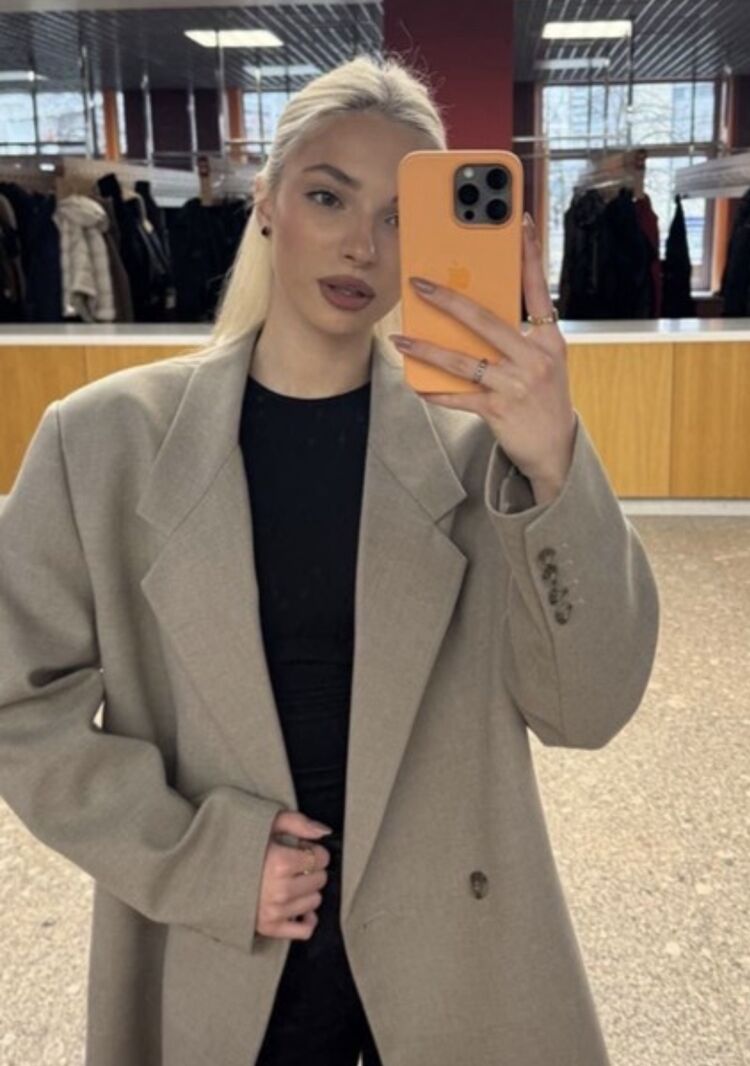  -,   , 21 ,   ,   