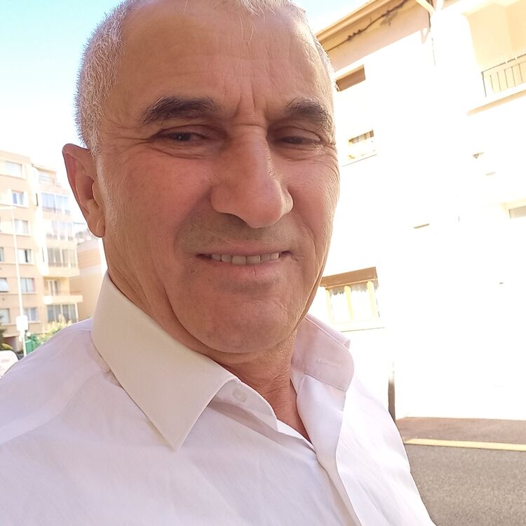  38671264  Nizamettin, 60 ,    