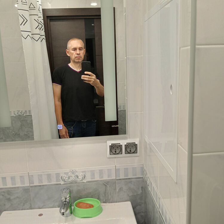  46832344  , 49 ,    