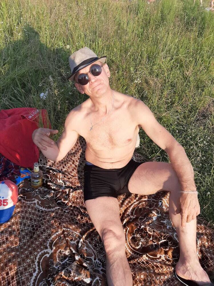  20435094  , 53 ,    