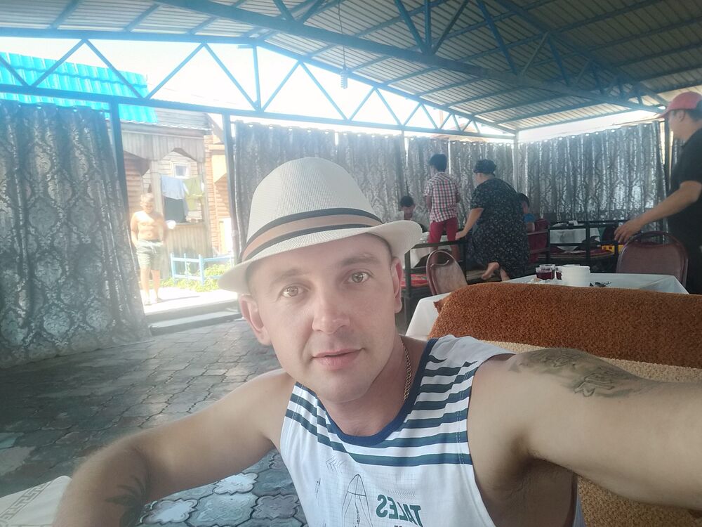  31714904  , 38 ,    
