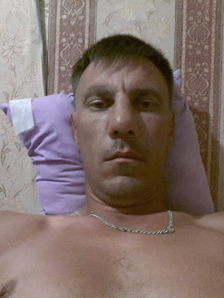  6896844  , 51 ,    