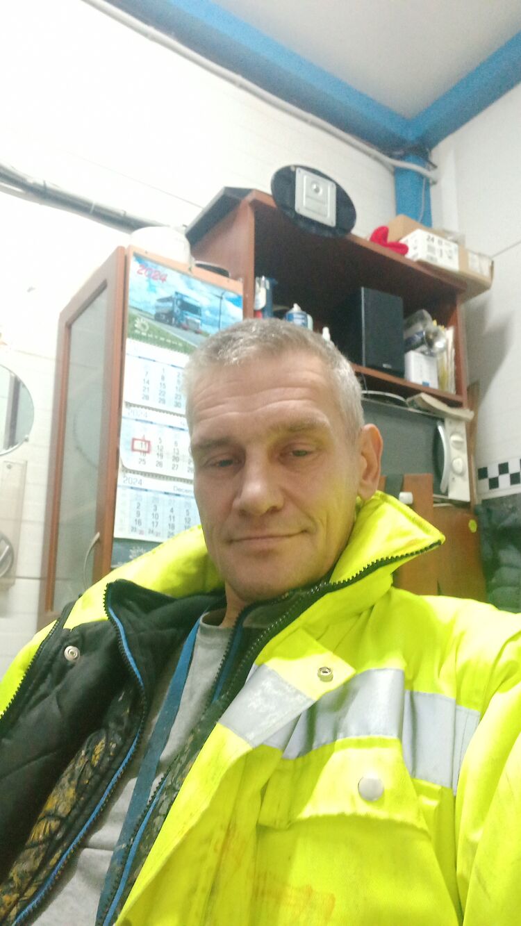  -,   Alexey, 53 ,   ,   