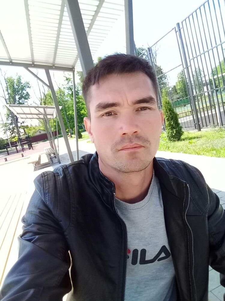  38900564  , 32 ,    
