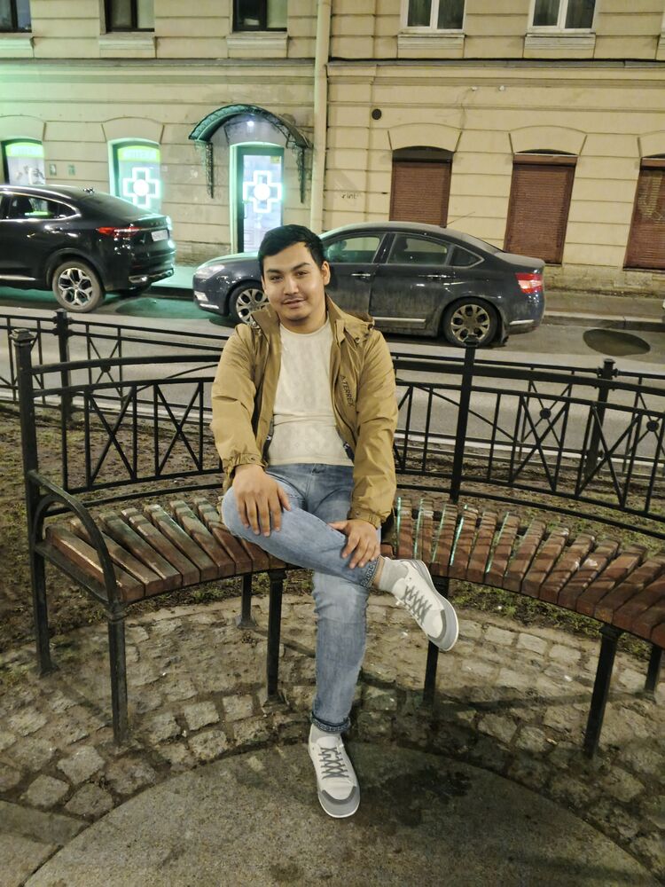 53750634  Aziz, 26 ,    -