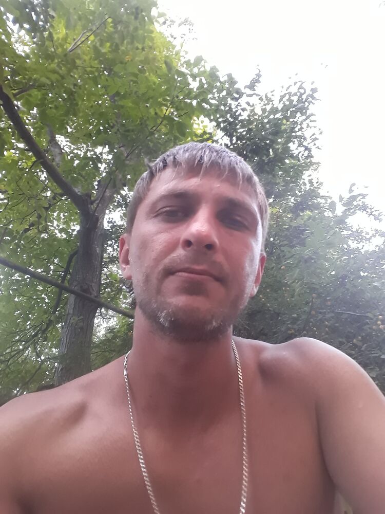  28274044  Alex, 35 ,    