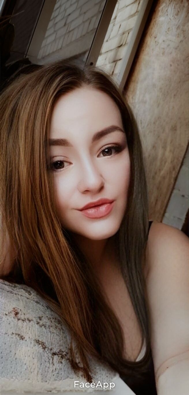  ,   Anastasia, 28 ,   ,   