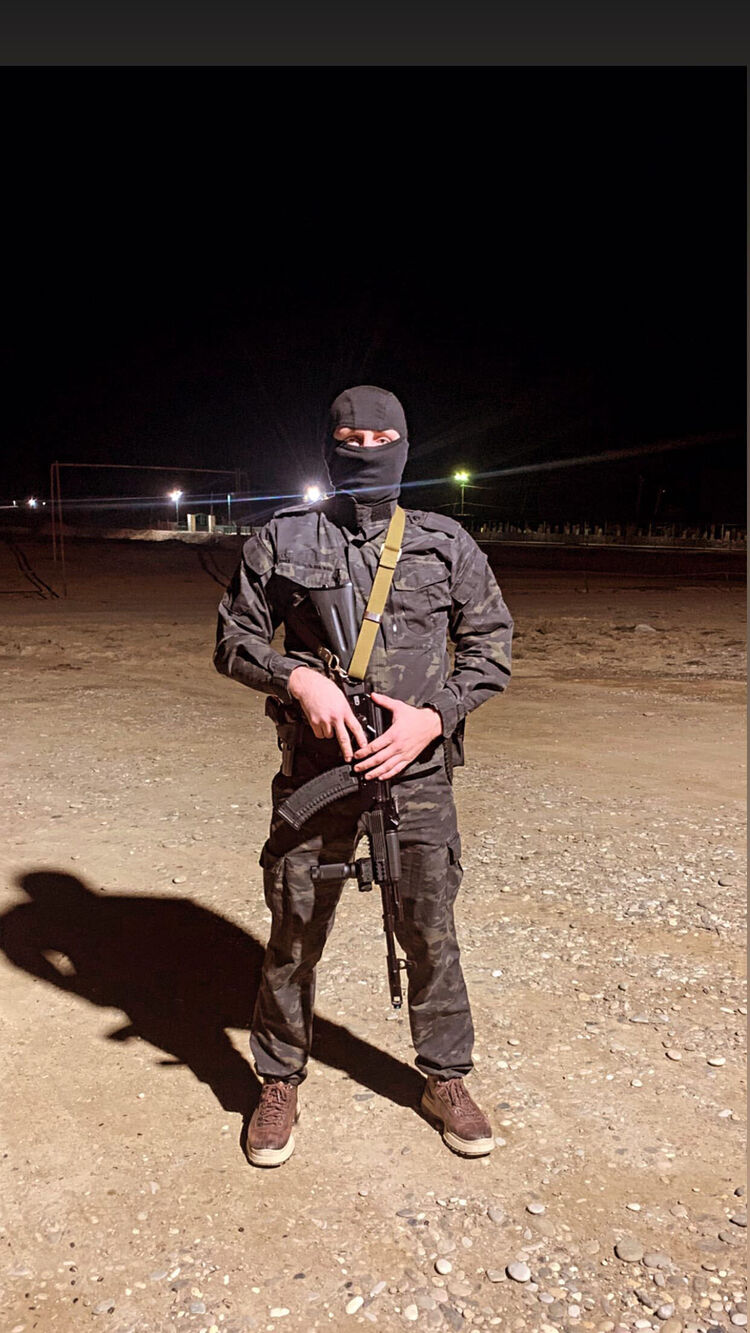  32842294  Tssss, 26 ,    