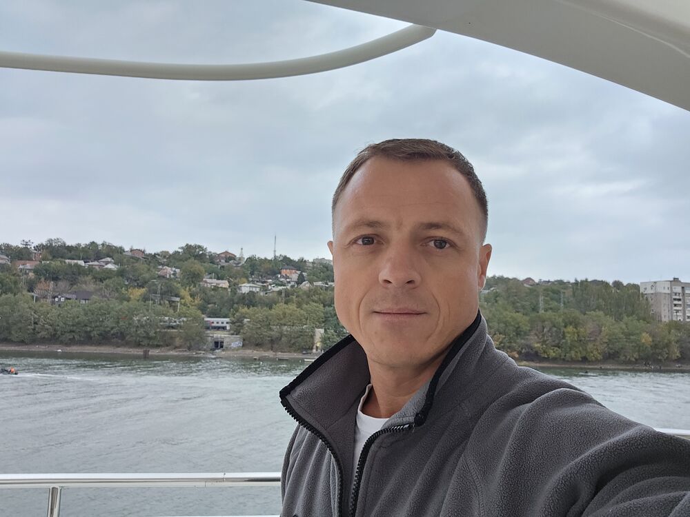  48128974  Dmitry, 41 ,    