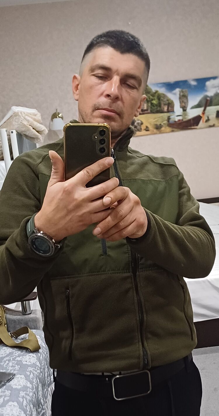  47179664  , 40 ,    