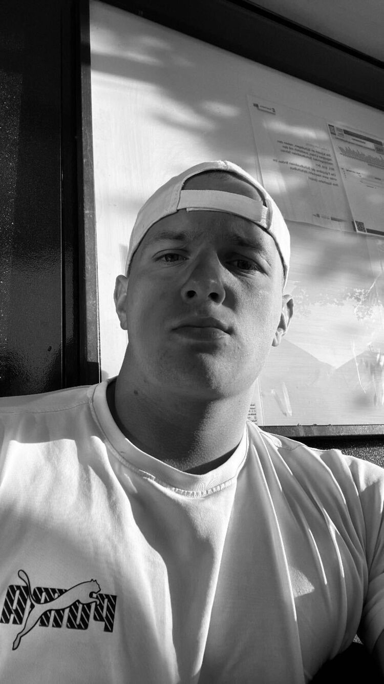  Saarlouis,   Alexander, 25 ,   ,   