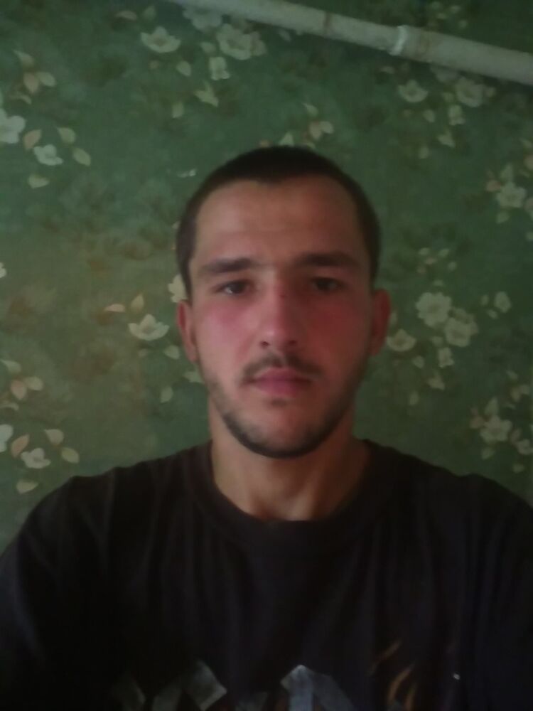  ,   Vova, 28 ,   