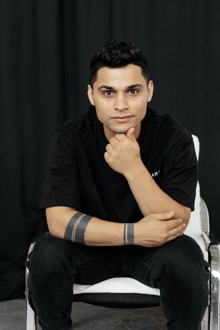  ,   Alaa, 28 ,   ,   