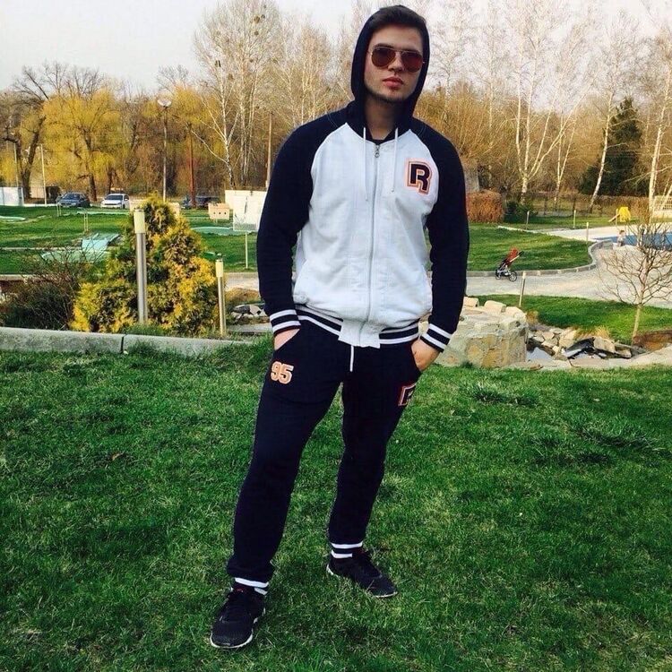  ,   Danny, 29 ,   ,   