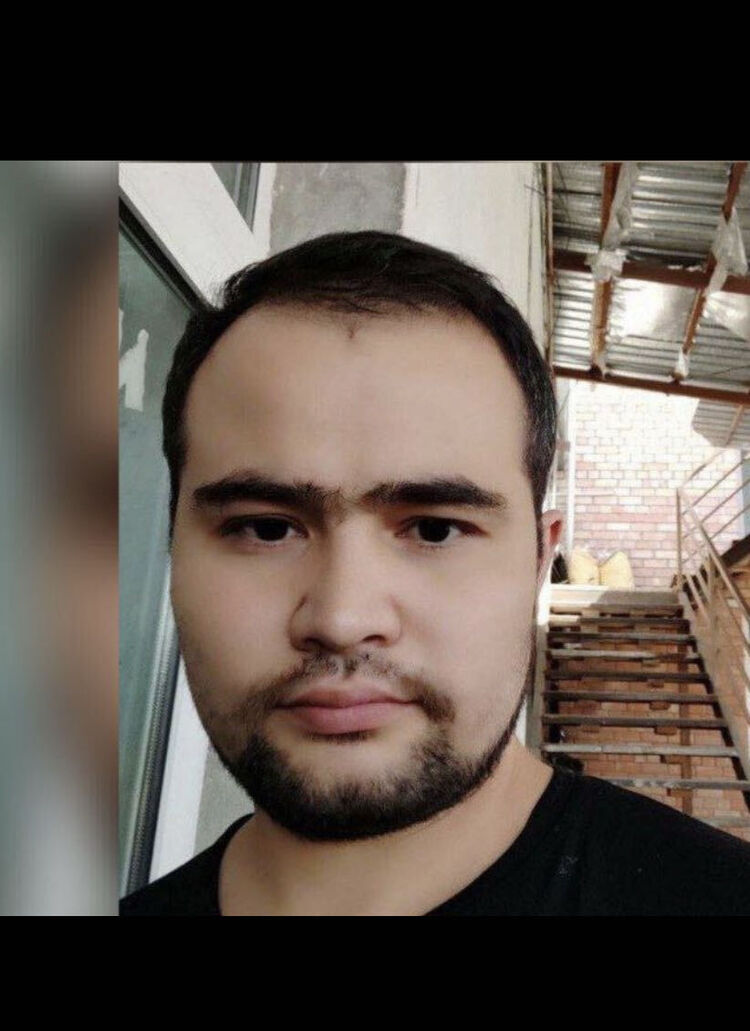  44369244  Giyosiddin, 35 ,    