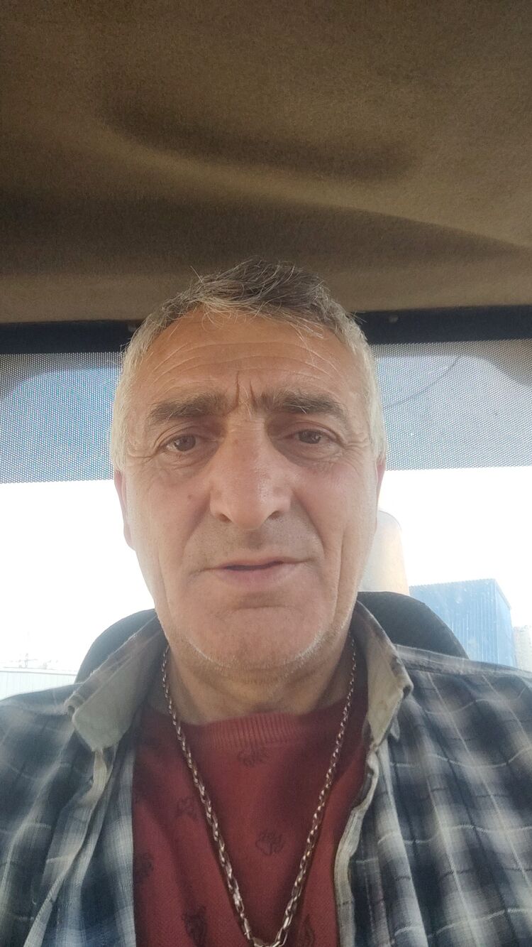  37856834  , 54 ,    