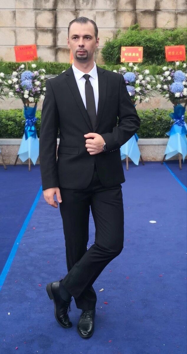  ,   , 44 ,     , c 