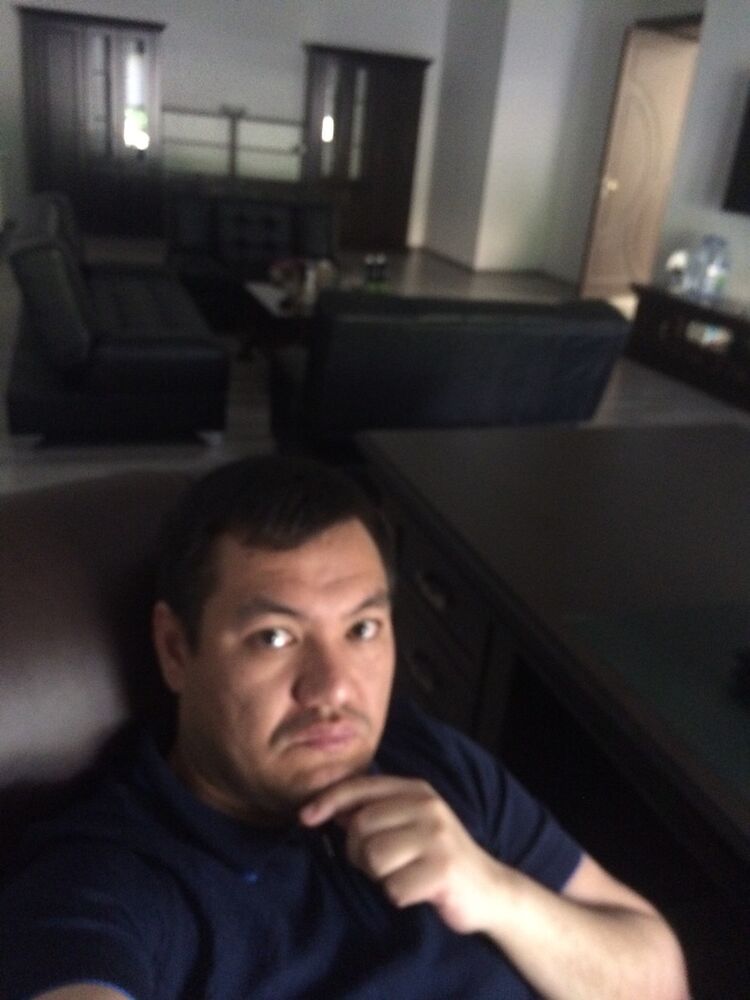  ,   Ula, 40 ,   ,   , c 