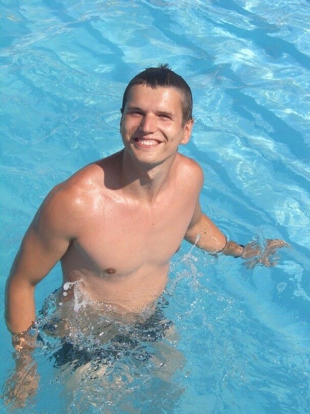  9515424  Alexey, 39 ,    