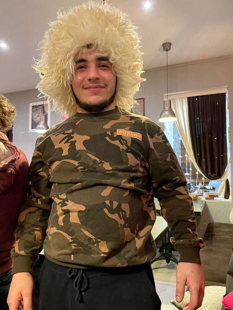  -,   Tigran, 25 ,   ,   