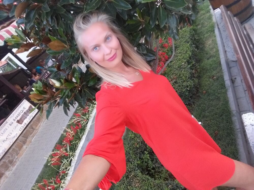  -,   Tanya, 40 ,   ,   , c 