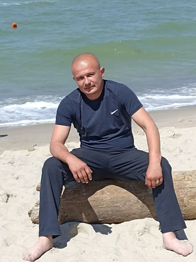  -,   Vladimir, 36 ,     , c 