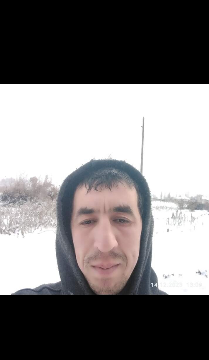  46832194  Yusuf, 32 ,    