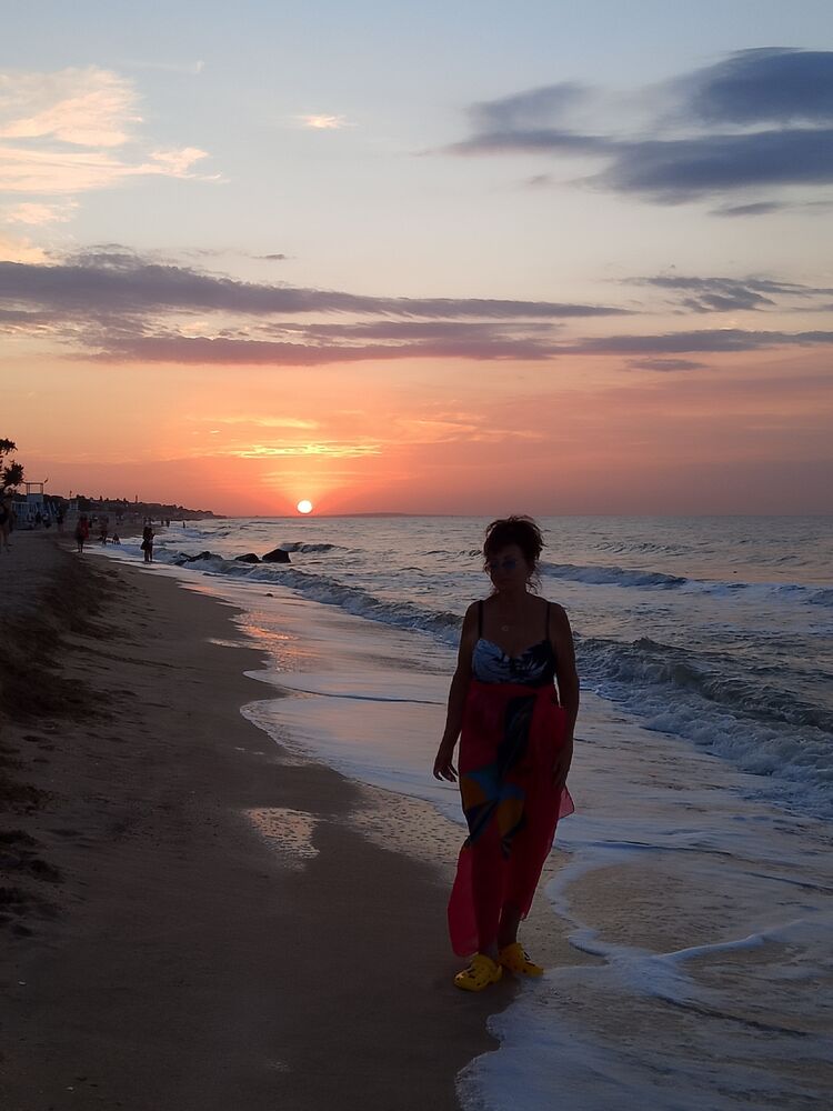  54086254  INESSA, 61 ,    