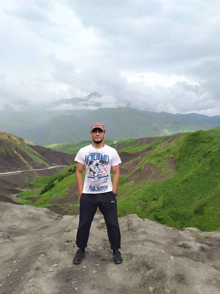  ,   Rustam, 30 ,   ,   , c 
