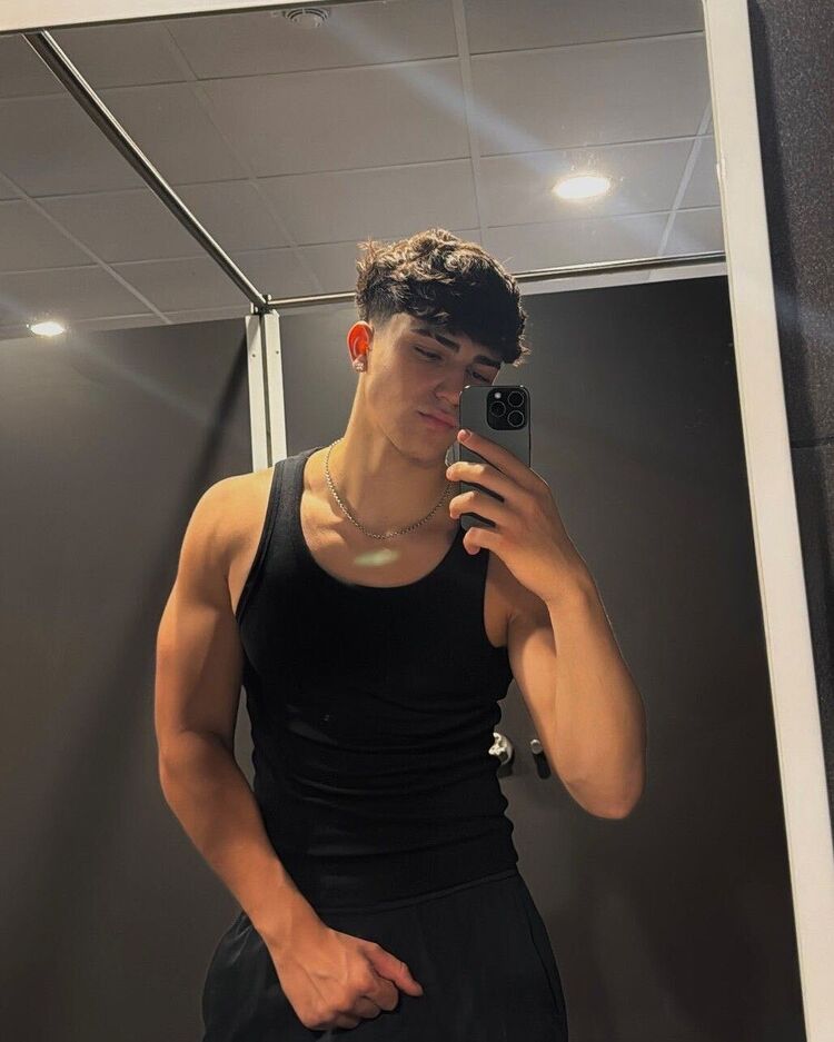 ���� 55266354 ����� Slutty, 21 ���, ���� ���������� � ������