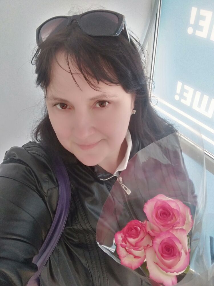 26144024  Yulia, 43 ,    